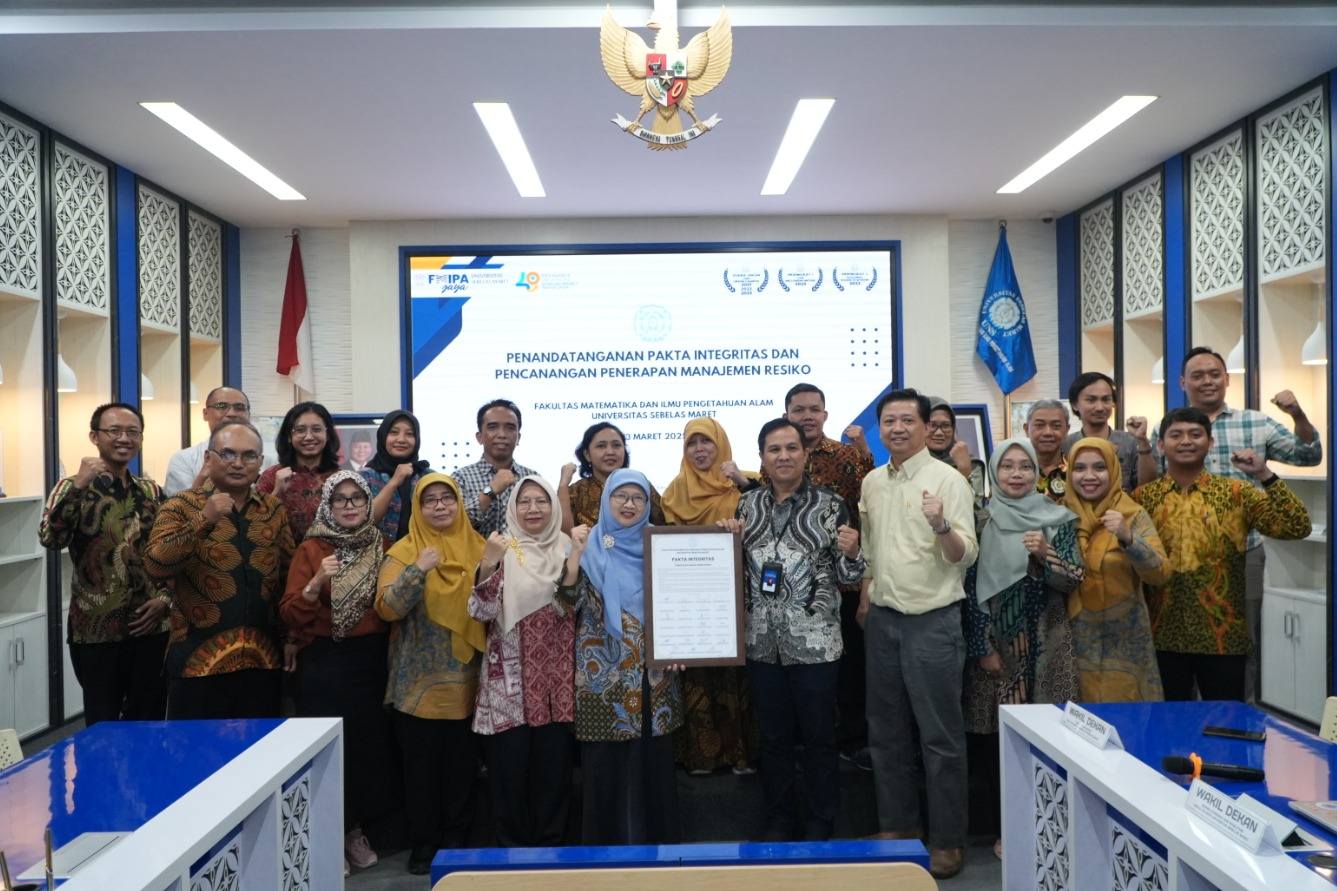 Penandatanganan Pakta Integritas F-MIPA UNS